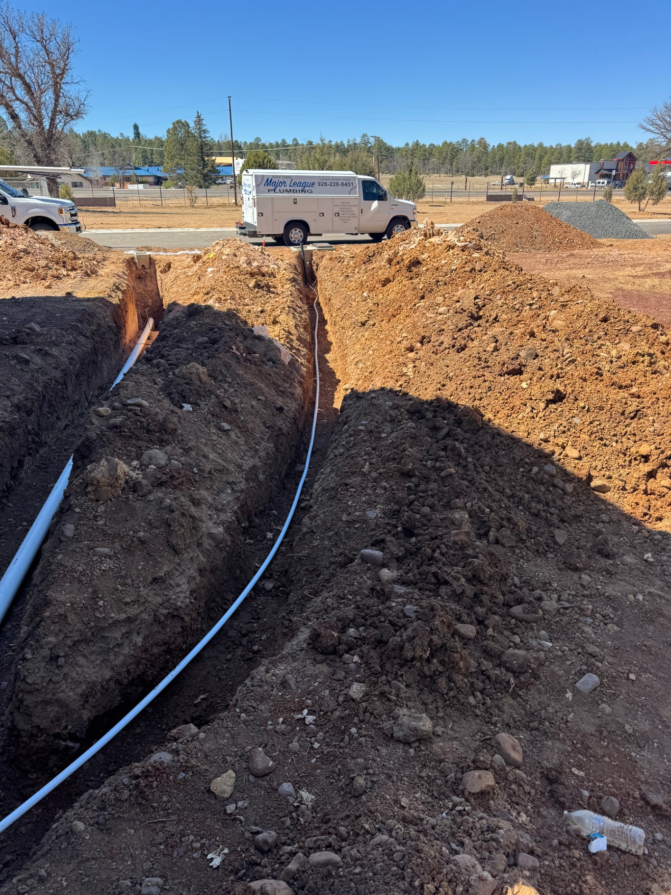 New construction sewer & water line trenching